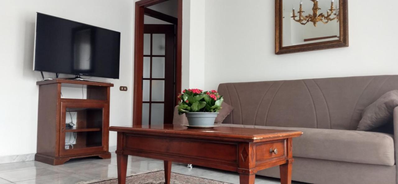 ميلان Meraviglioso Super Attico Con Terrazza المظهر الخارجي الصورة